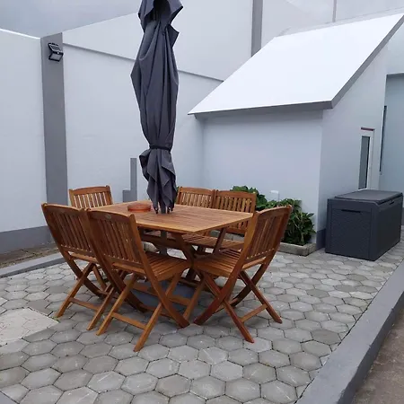 Semesterbostad Casa Palmeiras - Res. Of Elizabete And Fatima