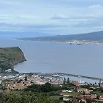 Casa Palmeiras - Res. Of Elizabete And Fatima Horta (Azores)