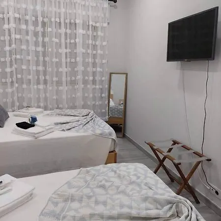 Hébergement de vacances Casa Palmeiras - Res. Of Elizabete And Fatima