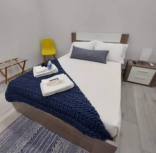 Casa Palmeiras - Res. Of Elizabete And Fatima *