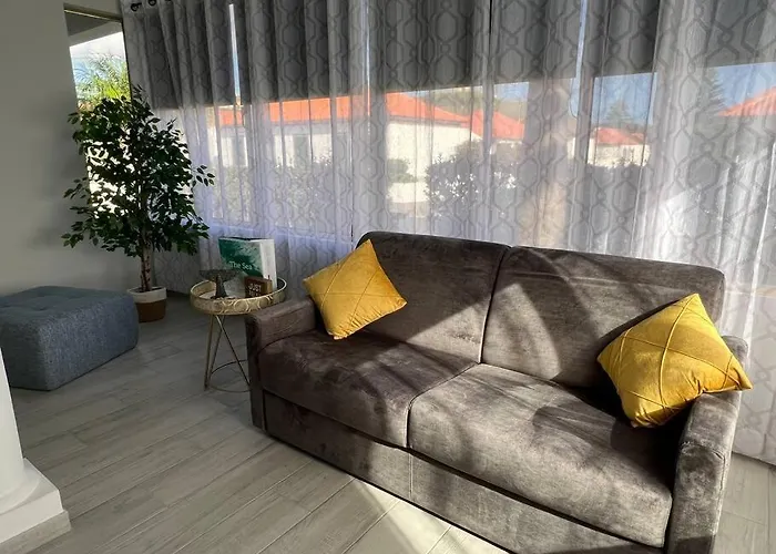 בית נופש Casa Palmeiras - Res. Of Elizabete And Fatima